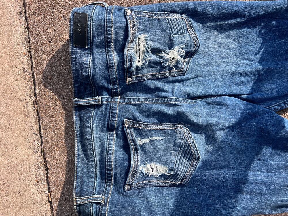 Daytrip Virgo Bootcut Jeans Womens Size 34 Blue Distressed Denim Y2K - Picture 8 of 9